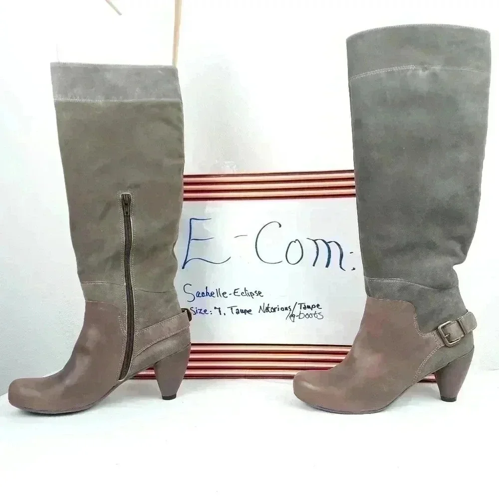 Sachelle- Eclipse Boots Size 7M